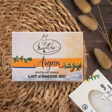 Fête des Mères 2026 : offrez un cadeau beauté naturel avec Mosell’âne Savon lait d'ânesse BIO à l'Argan - Mosell'âne 130gr